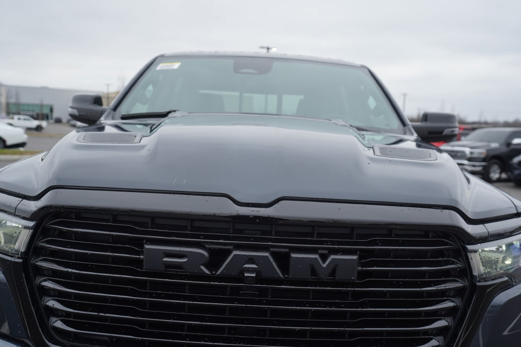 New 2026 RAM 1500 Laramie w/ Night Edition AWD/4WD image 38