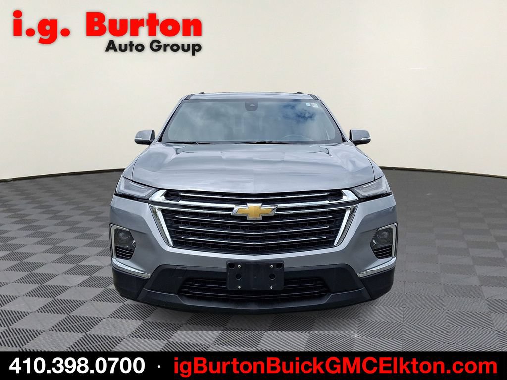 Used 2023 Chevrolet Traverse LT AWD/4WD image 2