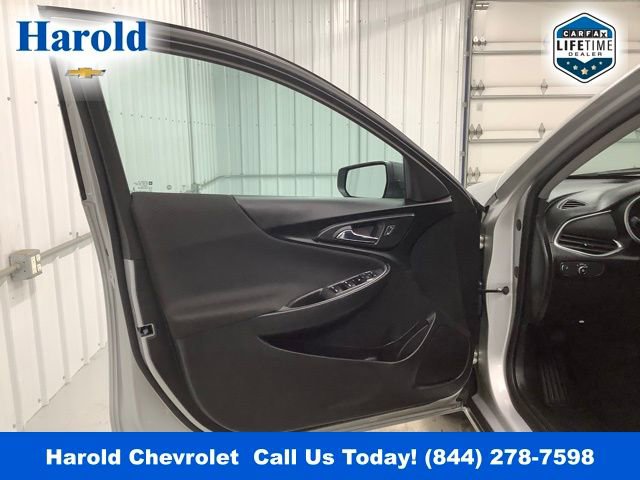 Used 2020 Chevrolet Malibu LS image 14