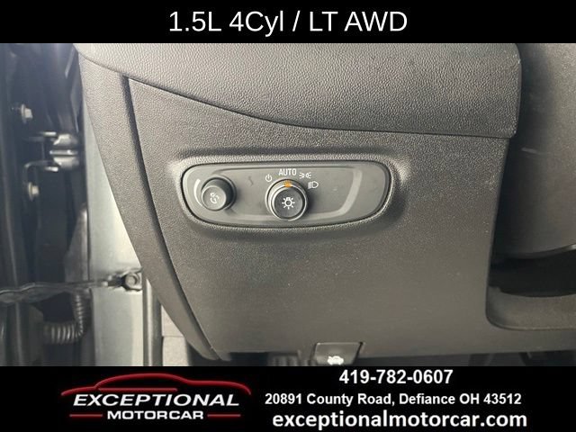 Used 2019 Chevrolet Equinox LT w/ Driver Convenience Package AWD/4WD image 36
