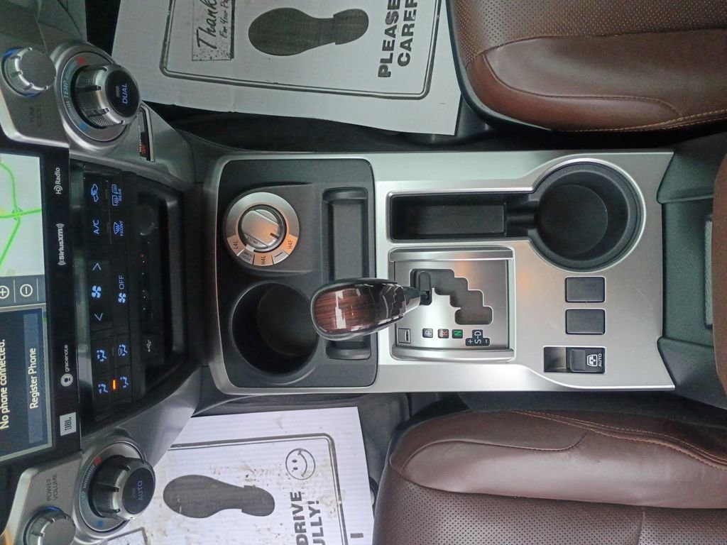 Used 2020 Toyota 4Runner 4WD image 26