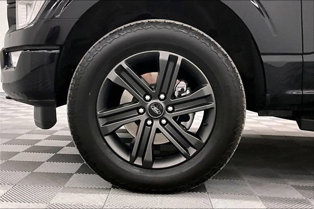 Used 2022 Ford F150 XLT w/ Equipment Group 301A Mid image 9