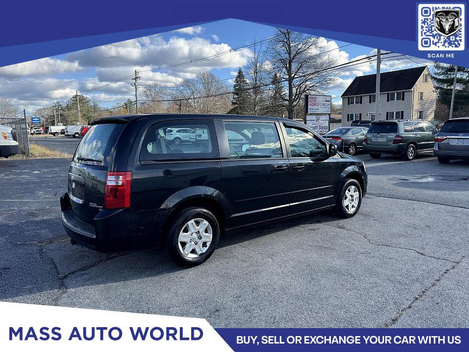 Used 2010 Dodge Grand Caravan SE image 4