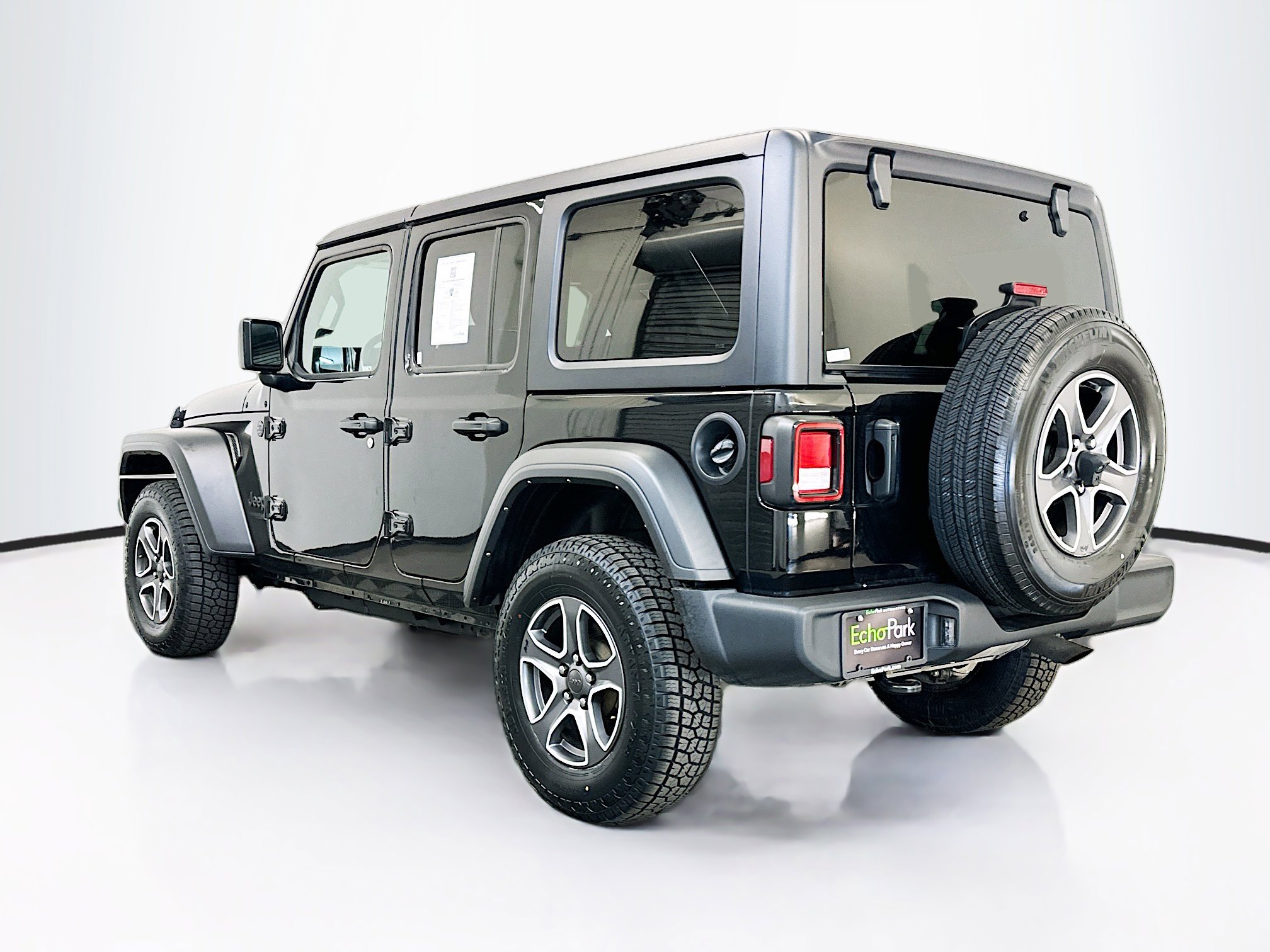 Used 2022 Jeep Wrangler Sport S image 5