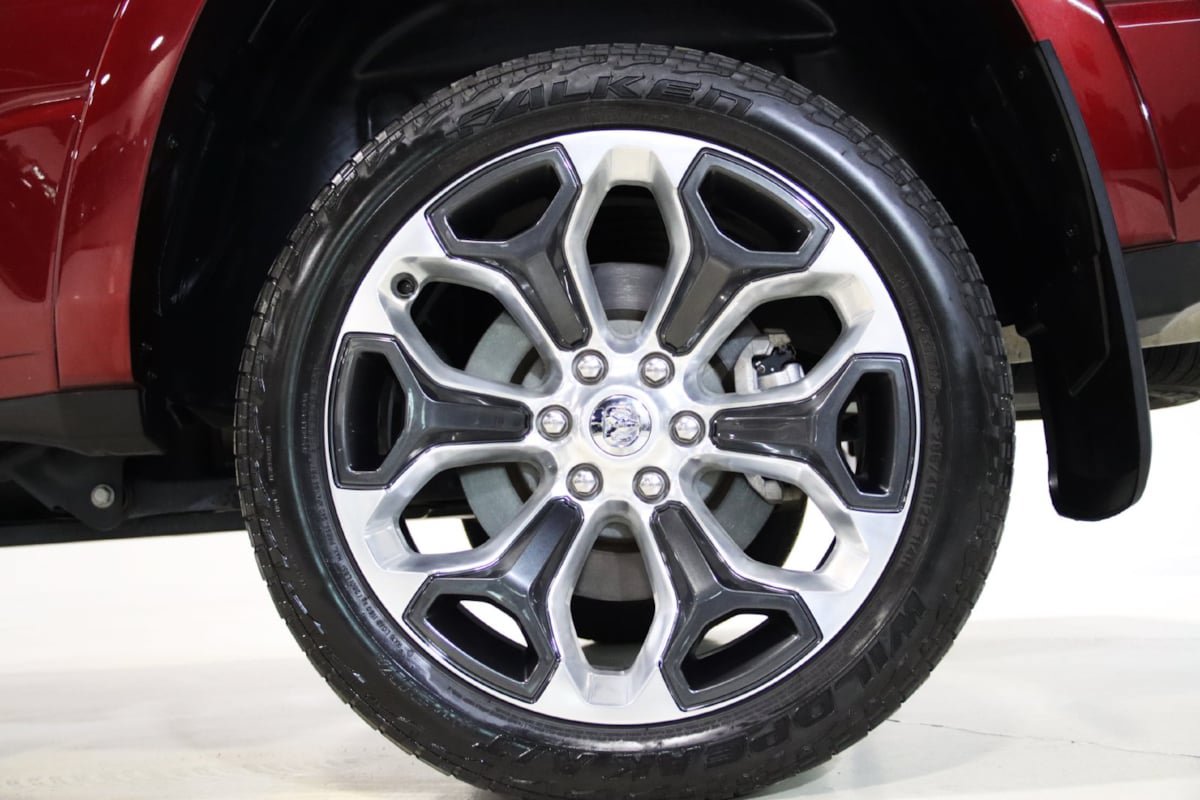 Used 2024 RAM 1500 Limited AWD/4WD image 88