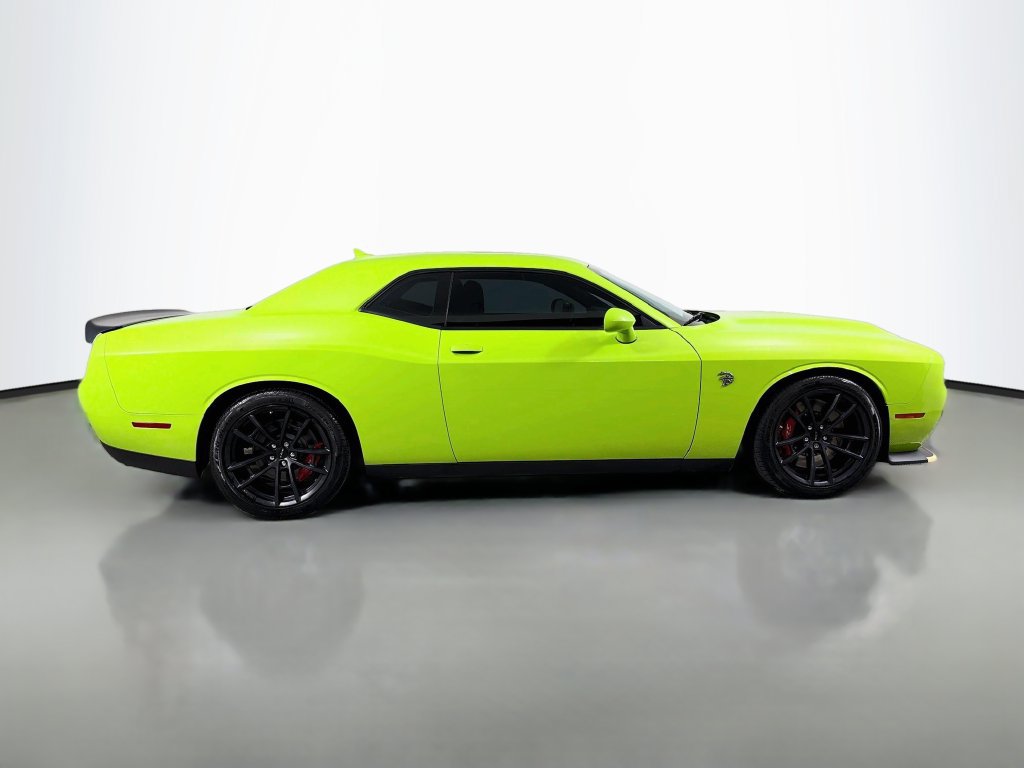 Used 2023 Dodge Challenger SRT Hellcat RWD image 4