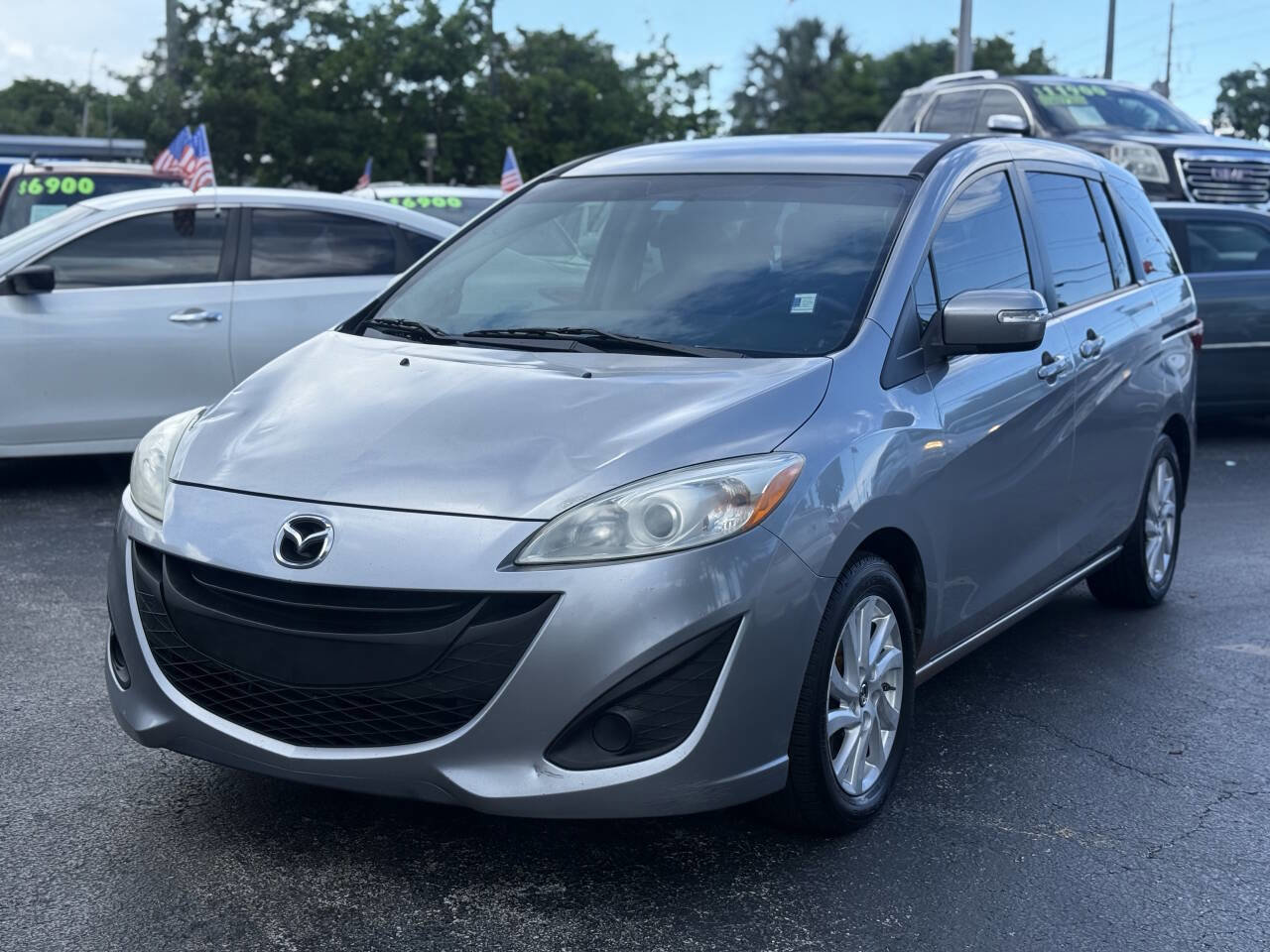 Used 2014 MAZDA MAZDA5 Sport image 2