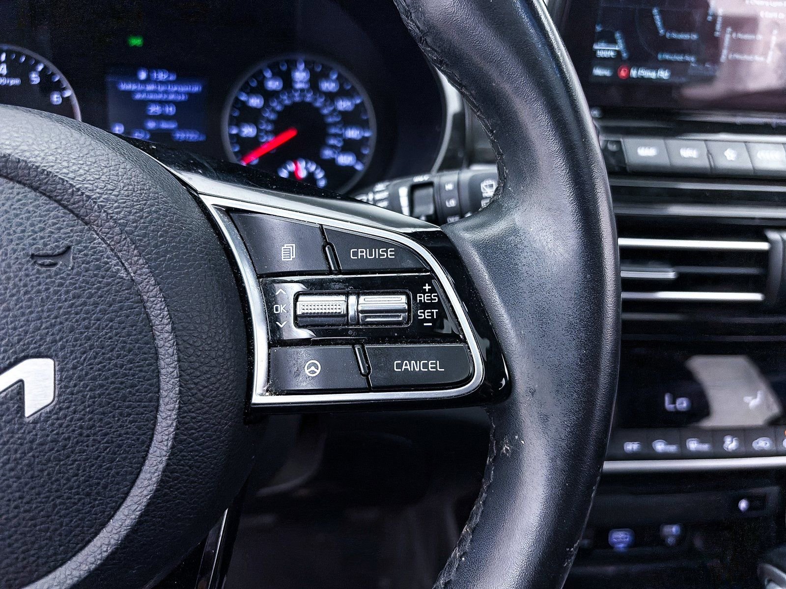 Certified 2022 Kia Seltos EX image 31