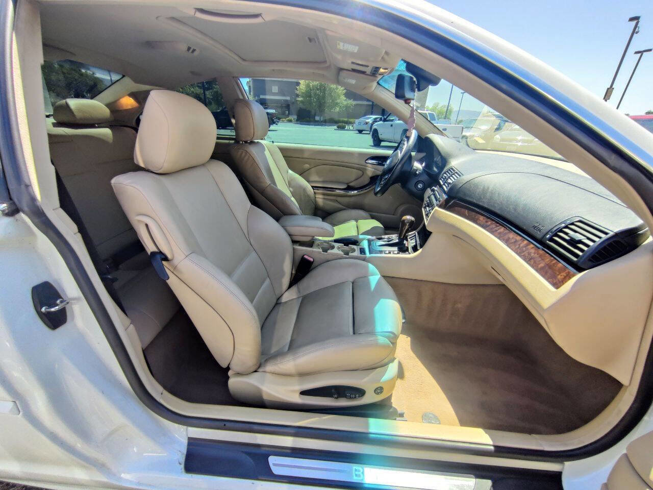 Used 2005 BMW 330Ci Coupe image 9