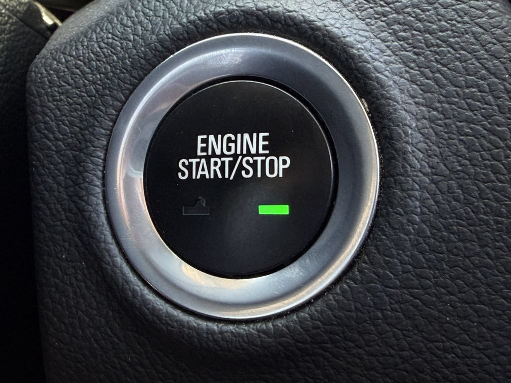 Used 2017 Buick Envision Essence FWD image 20