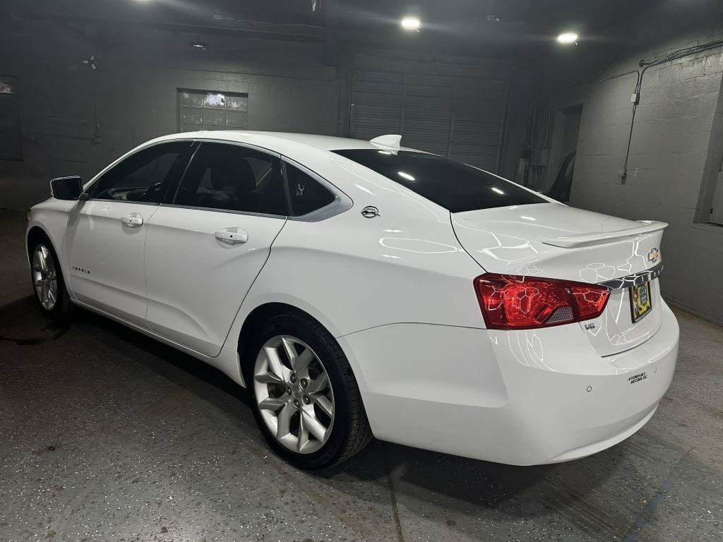 Used 2017 Chevrolet Impala LT w/ Leather Package FWD image 4
