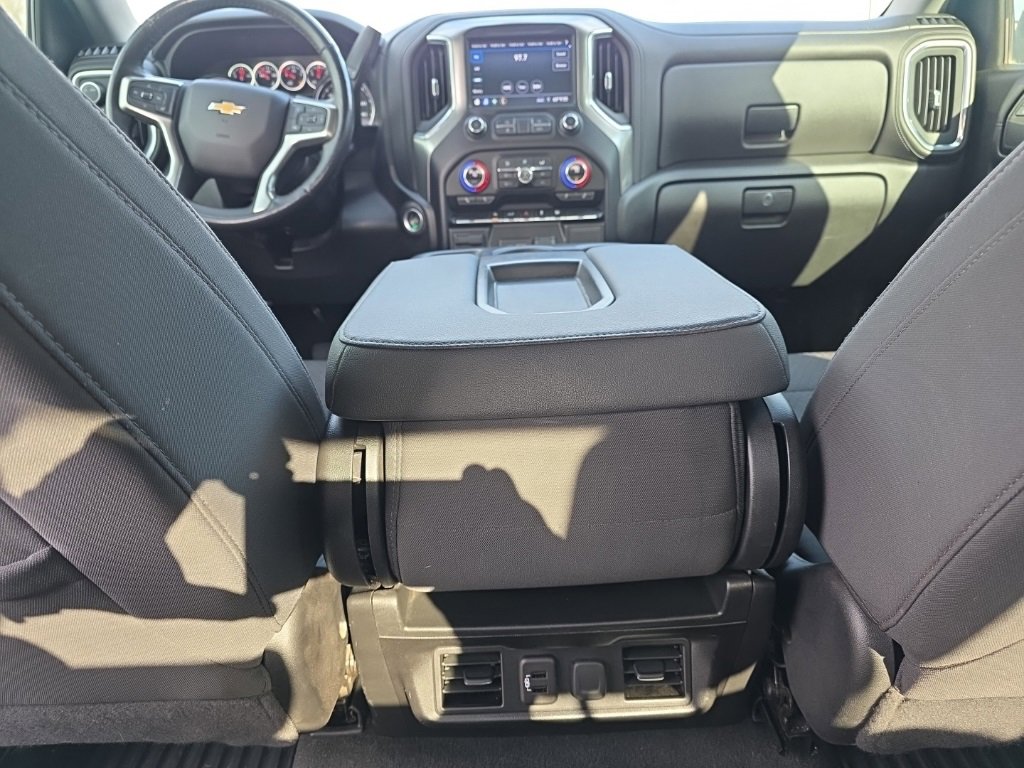 Used 2021 Chevrolet Silverado 1500 LT image 11