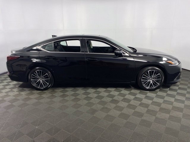 Used 2025 Lexus ES 350 w/ Premium Package FWD image 11
