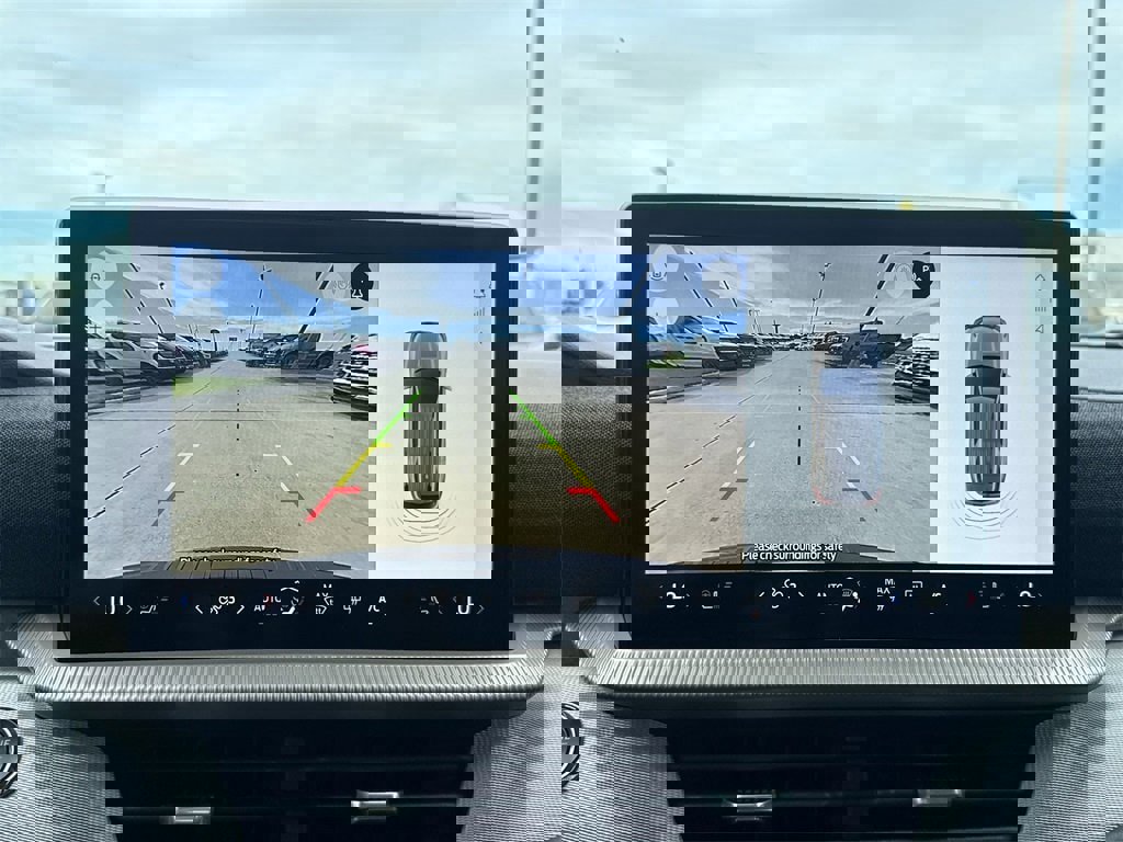 New 2025 Ford Explorer Active w/ Active Comfort Package image 15