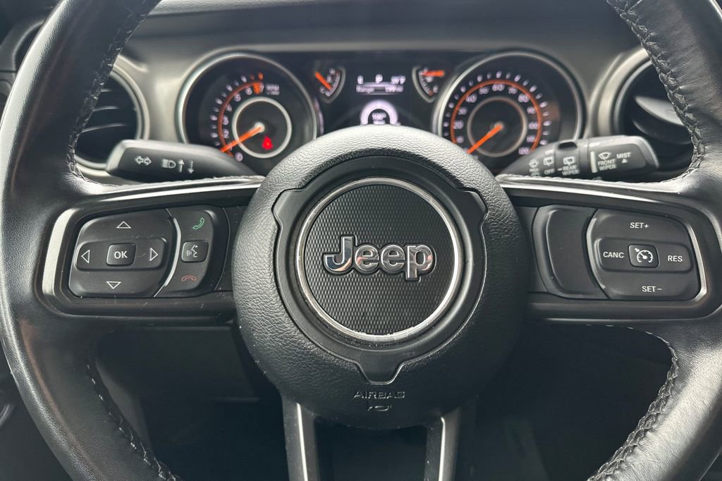 Used 2022 Jeep Wrangler Willys image 24