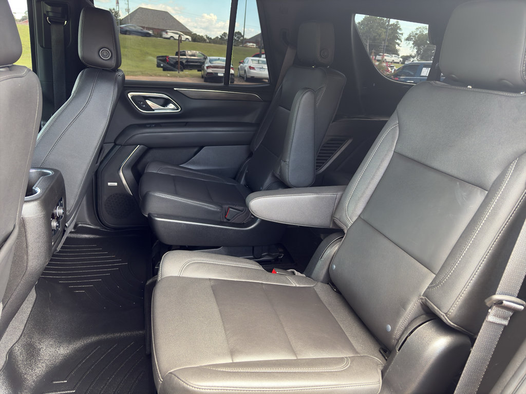 Used 2023 Chevrolet Tahoe Z71 w/ Luxury Package AWD/4WD image 22
