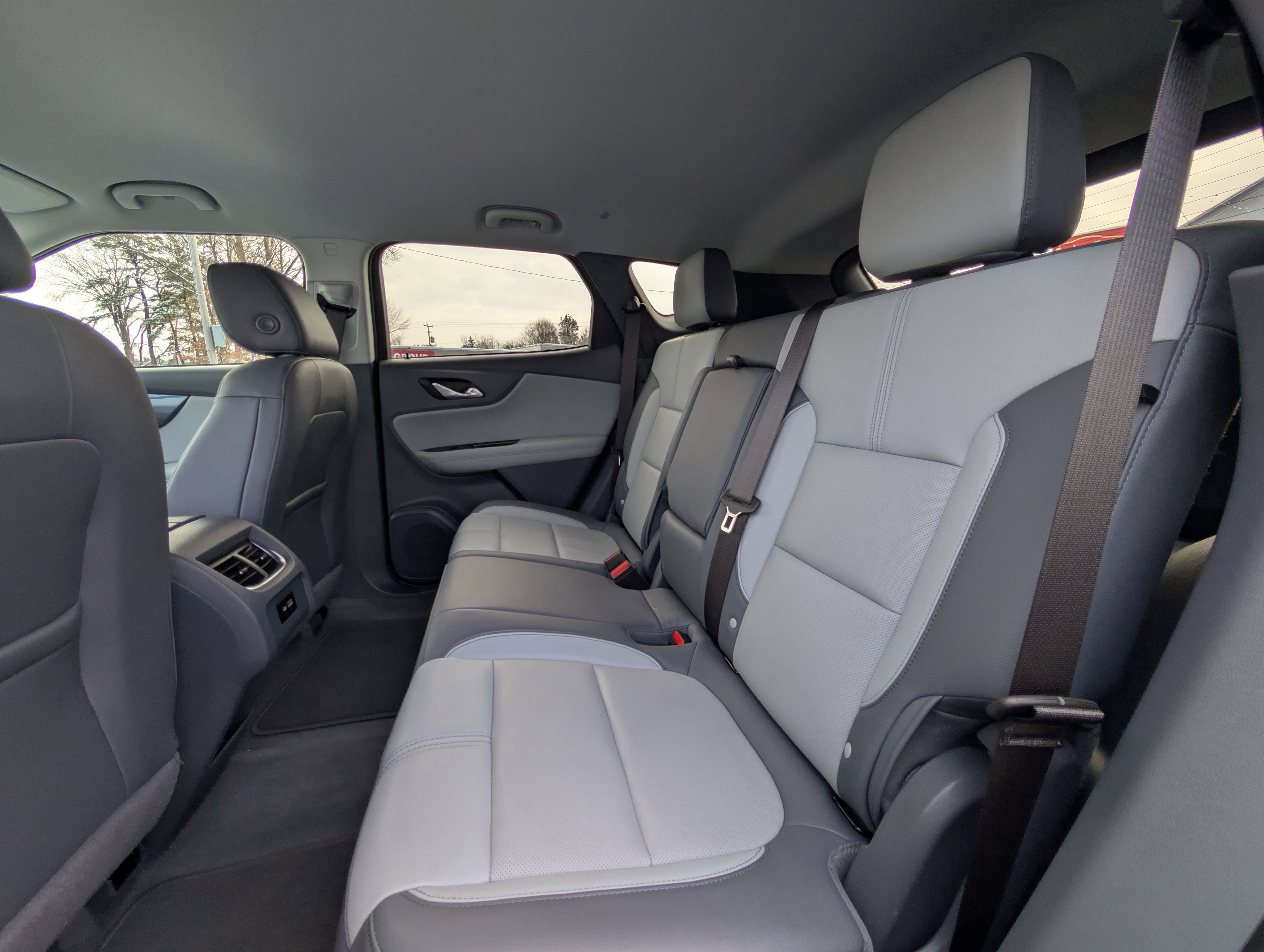 Used 2022 Chevrolet Blazer LT image 34
