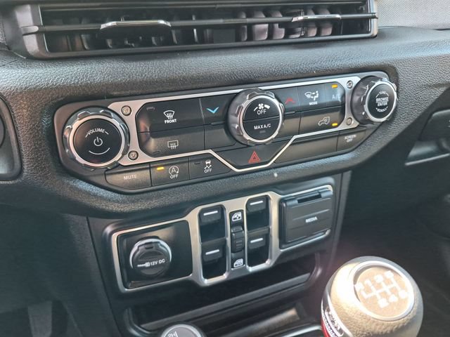 Used 2024 Jeep Gladiator Sport AWD/4WD image 36
