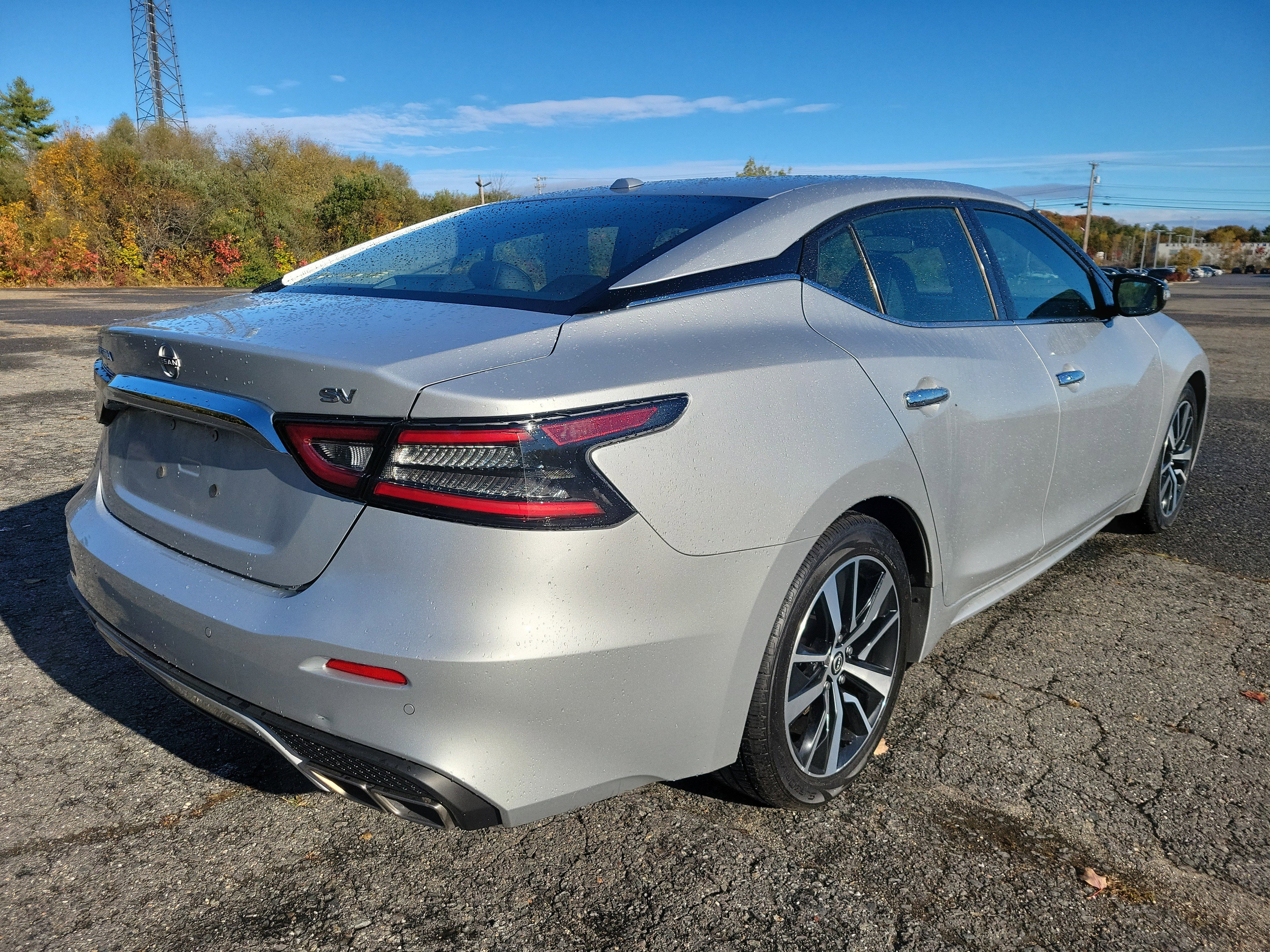 Used 2023 Nissan Maxima SV w/ Floor Mat Group image 5