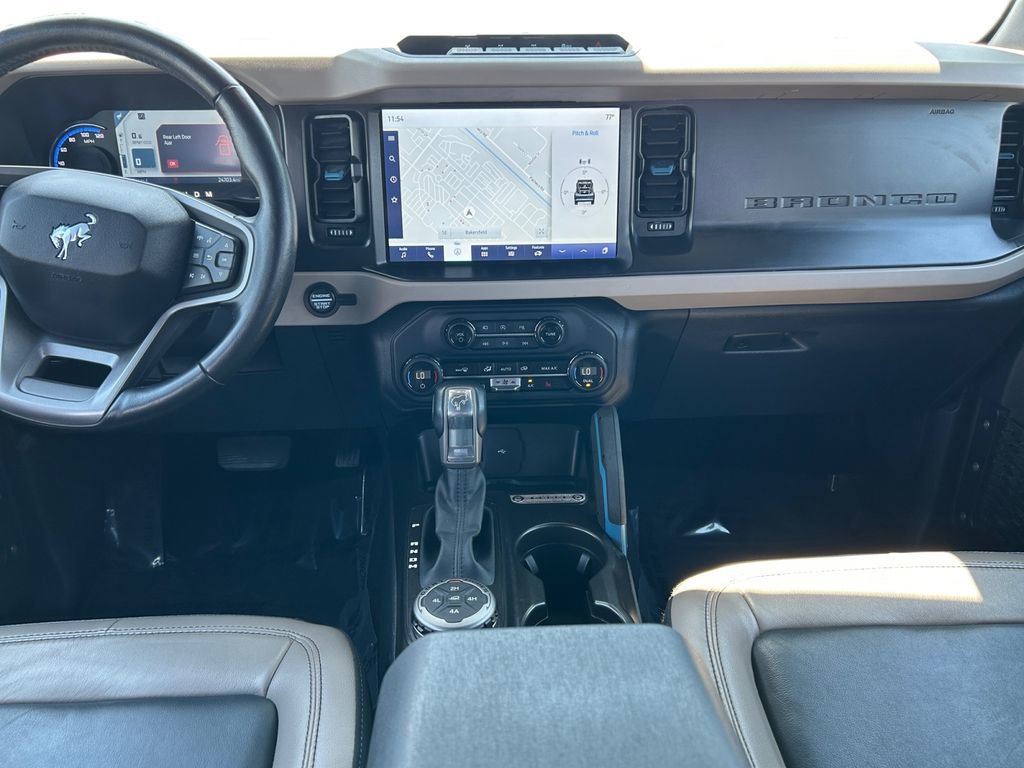 Used 2023 Ford Bronco Wildtrak AWD/4WD image 12