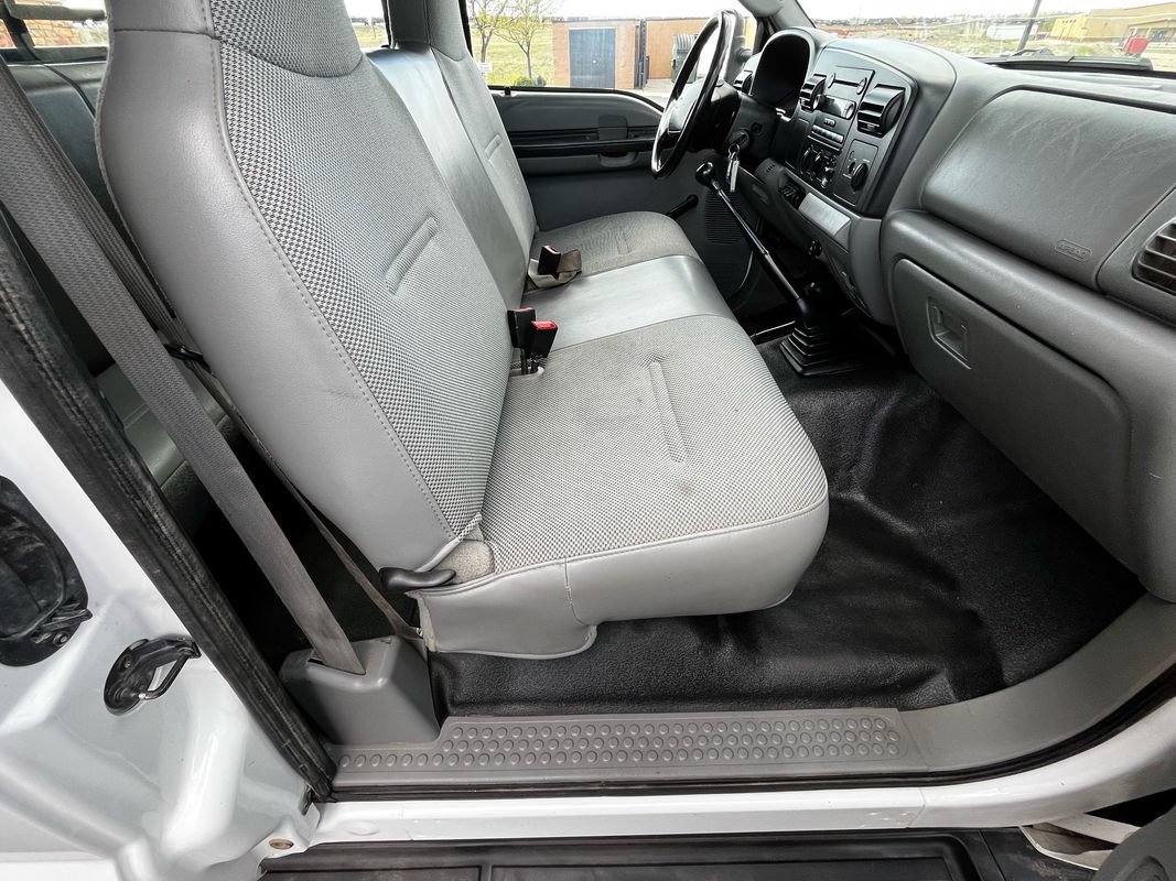 Used 2006 Ford F350 XL AWD/4WD image 19