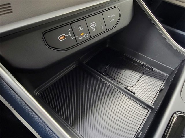 New 2026 Kia Carnival EX image 36