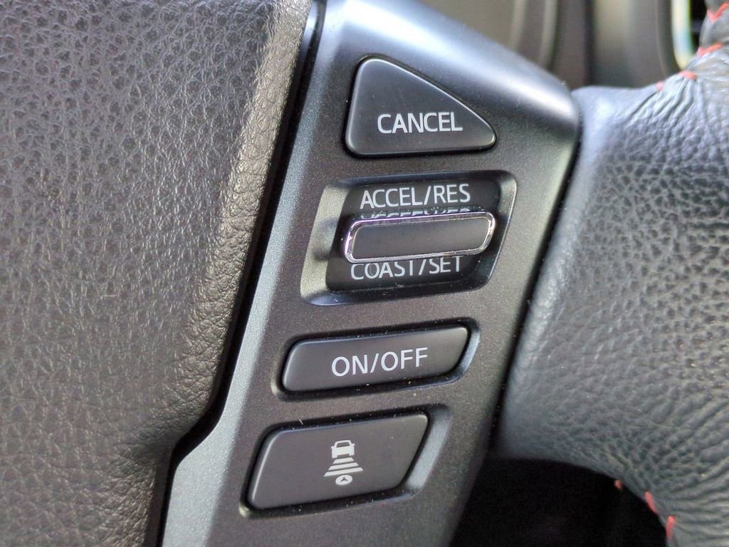 Used 2020 Nissan Titan PRO-4X w/ Pro-4x Utility Package image 26