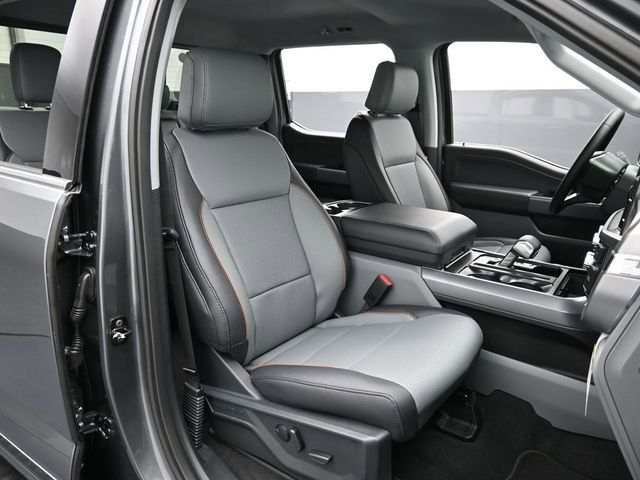 New 2025 Ford F150 Lariat w/ Equipment Group 501A Mid image 28