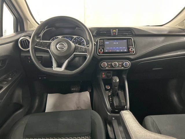 Used 2021 Nissan Versa S FWD image 19
