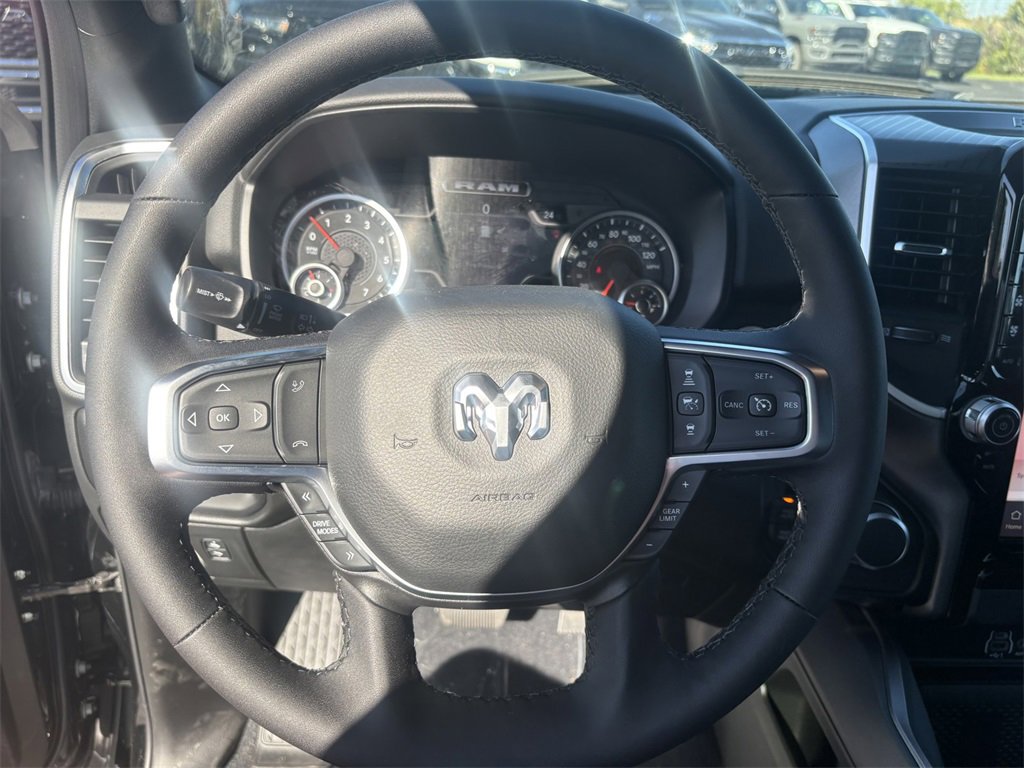 New 2026 RAM 1500 4x4 Crew Cab image 24