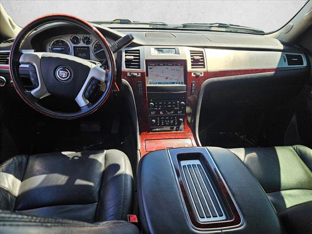 Used 2012 Cadillac Escalade Premium AWD/4WD image 19