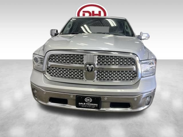 Used 2017 RAM 1500 Laramie w/ Convenience Group AWD/4WD image 6
