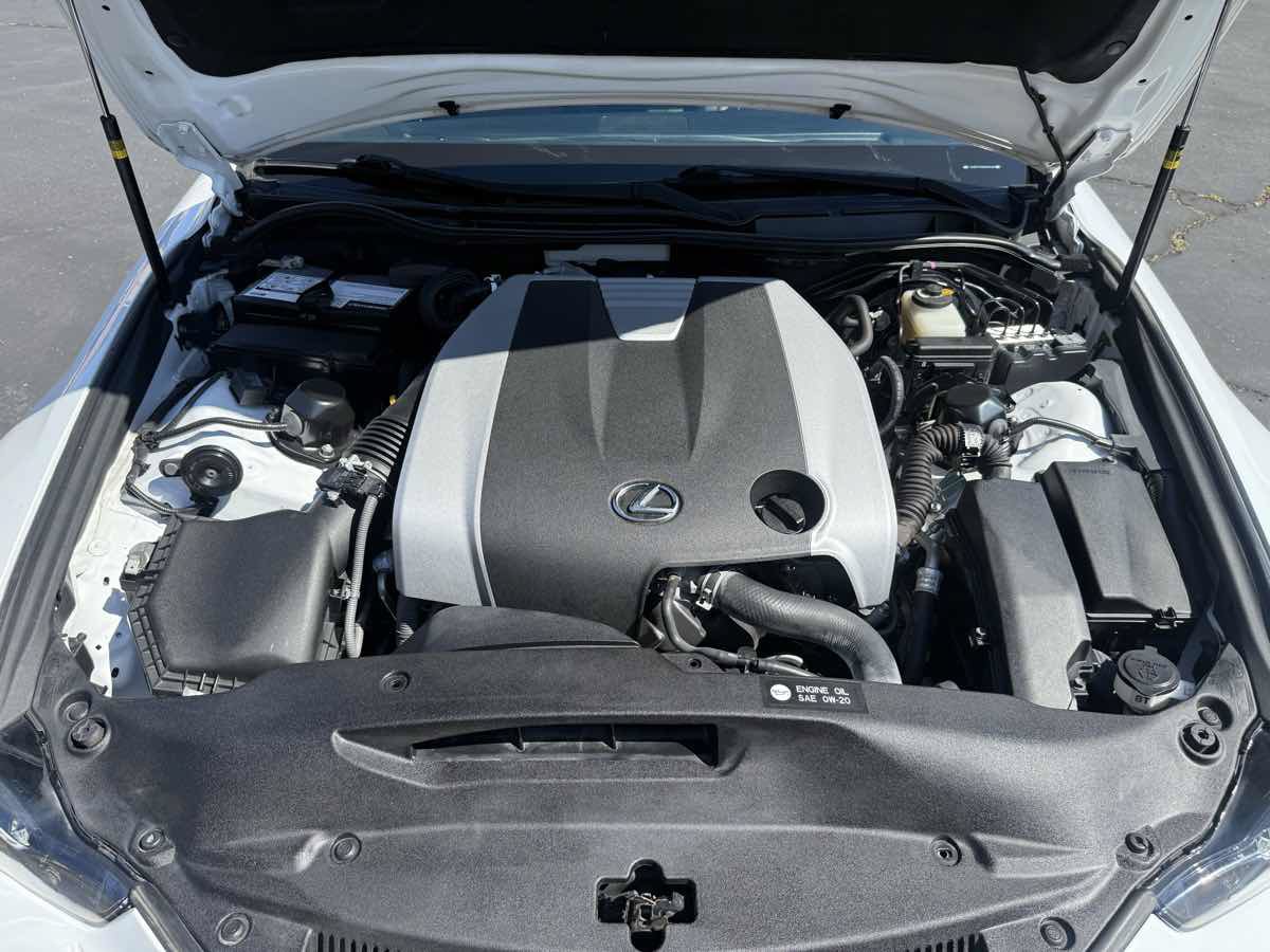 Used 2017 Lexus IS 350 F Sport w/ F Sport Package RWD image 10