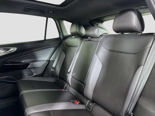 Certified 2023 Volkswagen ID.4 Pro S AWD/4WD image 27