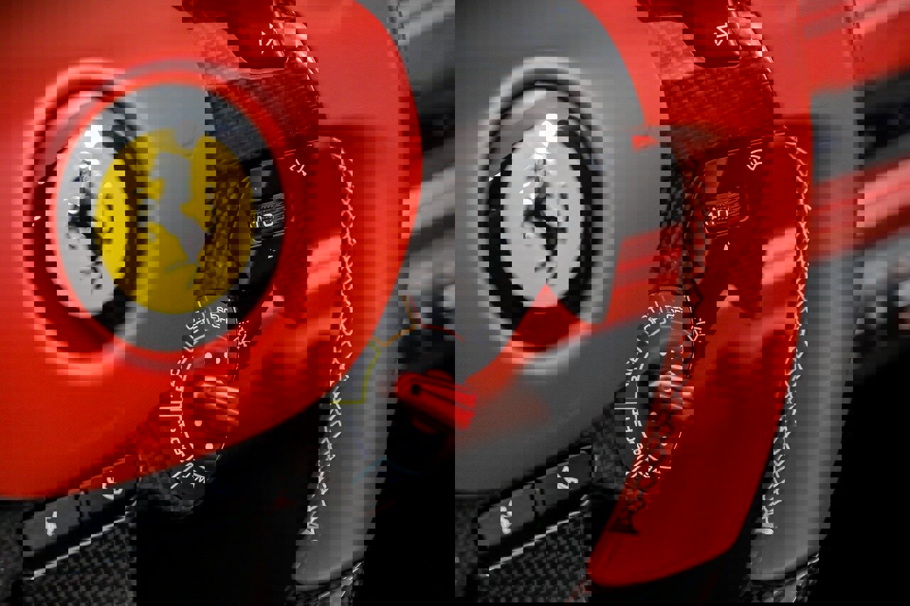 Used 2022 Ferrari F8 Tributo image 32