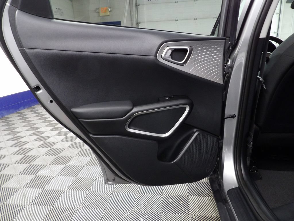Used 2022 Kia Soul LX w/ Technology Package FWD image 46