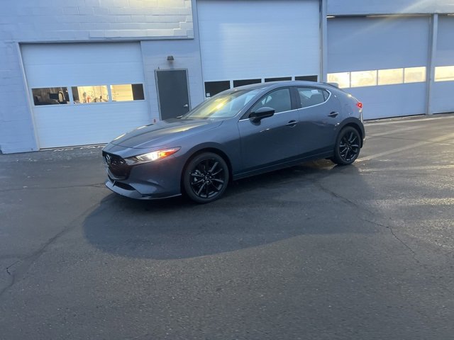 New 2026 MAZDA MAZDA3 Hatchback w/Premium Plus Pkg image 22