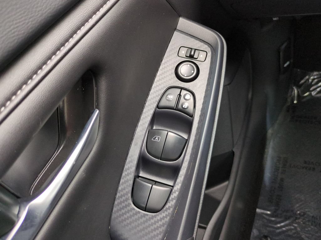 Certified 2024 Nissan Sentra SV w/ All-Weather Package FWD image 16
