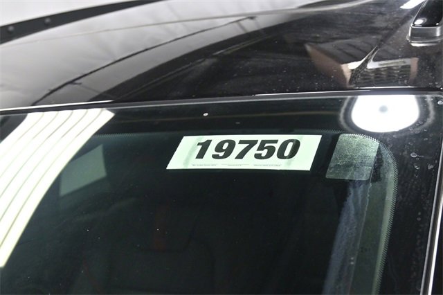 New 2025 Chevrolet Trax RS w/ Sunroof Package image 29