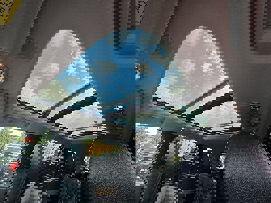 Used 2021 Volvo XC90 T8 Inscription Expression w/ Advanced Package image 18