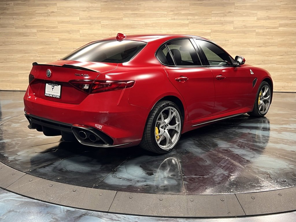 Used 2018 Alfa Romeo Giulia Quadrifoglio image 14
