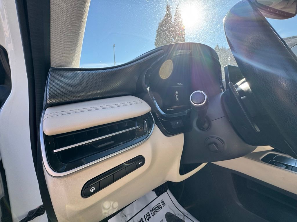 Used 2022 INFINITI QX60 Luxe image 17