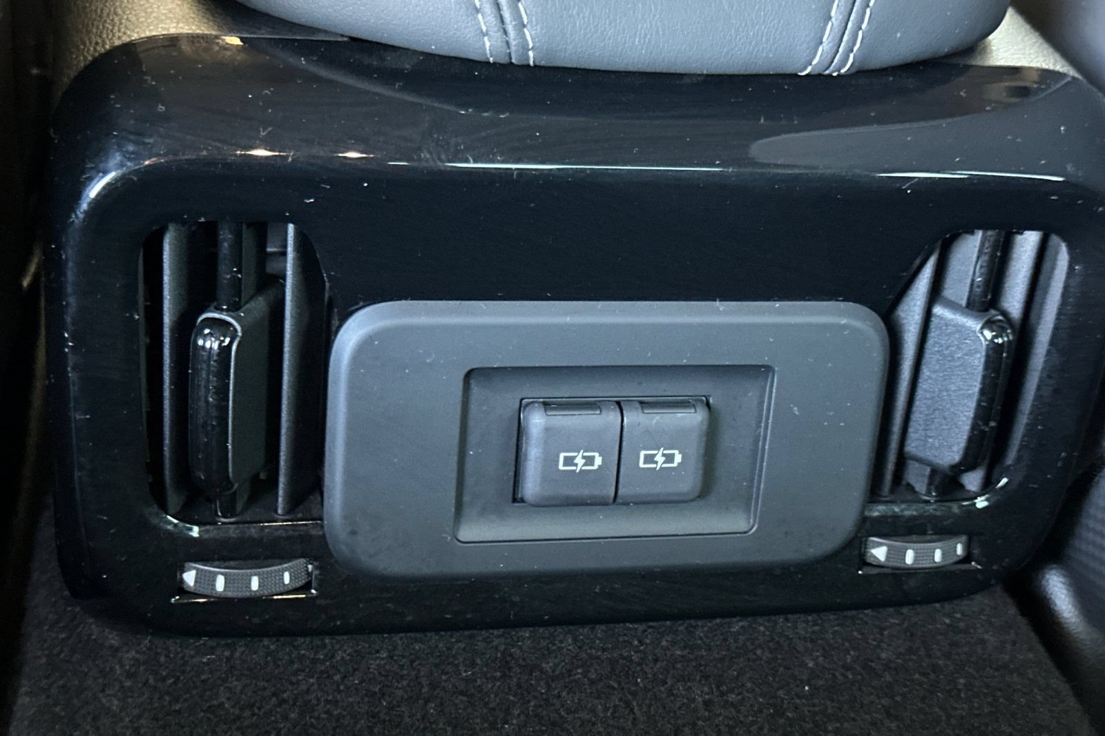 Certified 2023 Toyota Mirai w/ Advanced Technology Package RWD image 16