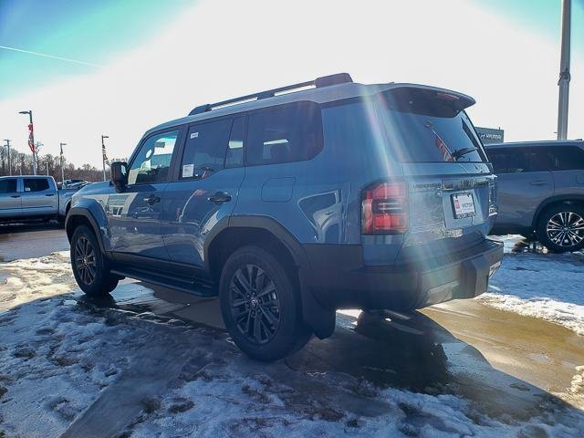 New 2026 Toyota Land Cruiser image 6