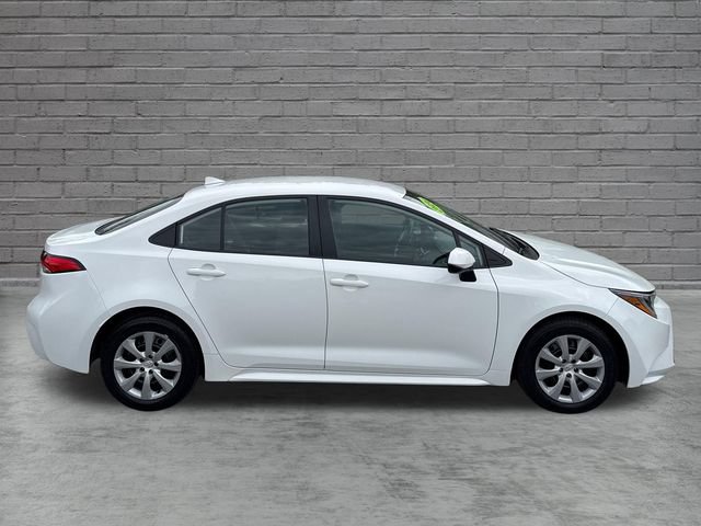 Used 2024 Toyota Corolla LE FWD image 8