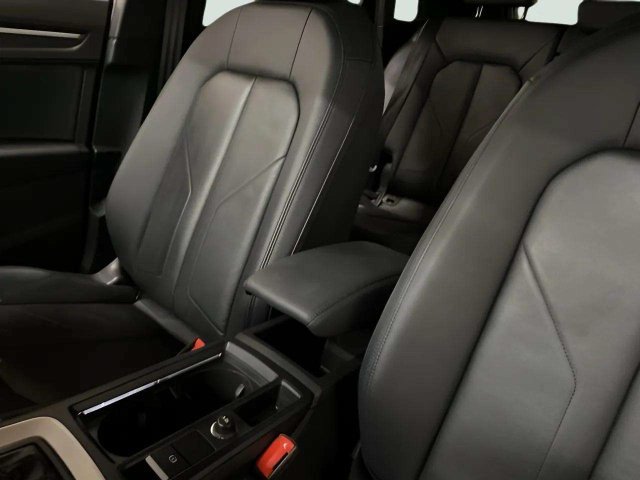 Used 2023 Audi Q3 2.0T Premium w/ Convenience Package AWD/4WD image 59
