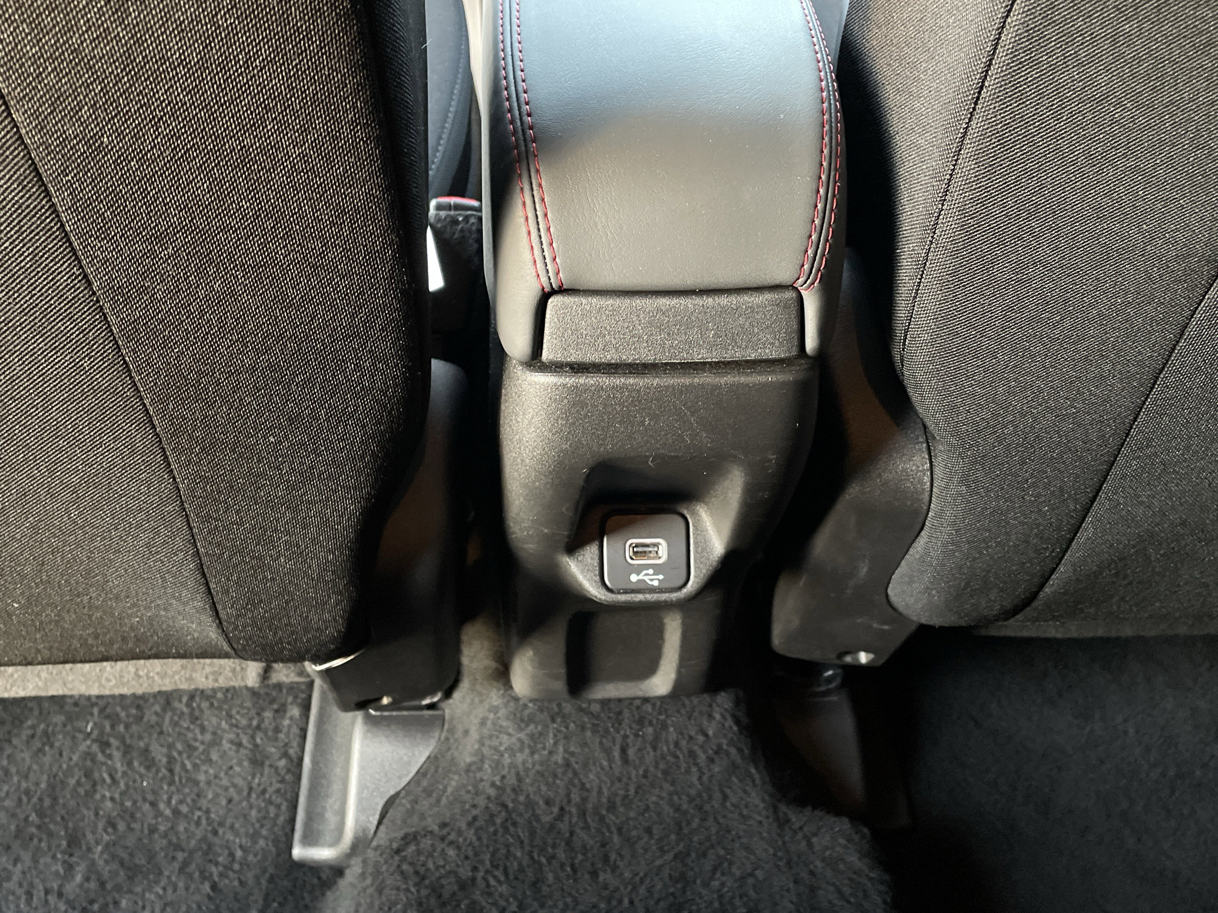 Used 2023 Jeep Renegade Trailhawk image 28