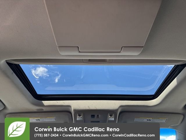 Used 2018 GMC Yukon Denali w/ Denali Ultimate Package image 21