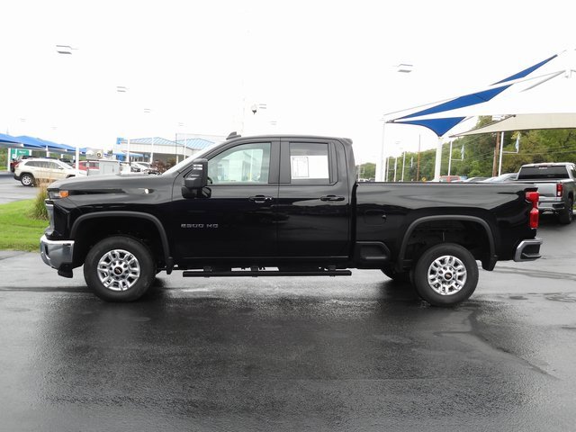 Used 2025 Chevrolet Silverado 2500 LT image 28