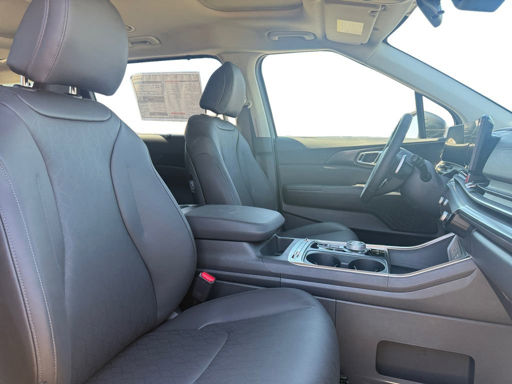 New 2026 Kia Carnival SX image 15